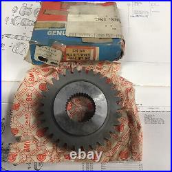 MGB 1968 to 1980 NOS Transmission Reverse wheel / still in the BMC box