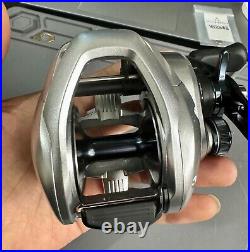 USED Shimano Tranx 400 Baitcasting Reel TRX400 with BOX