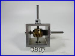 Worm Gear Reducer Small Gearbox 90 Degree Right Angle Reversing Gear Box 110